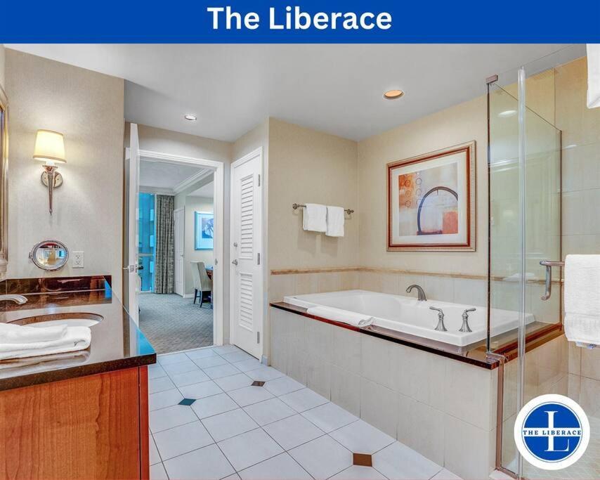 الشقق الفندقية لاس فيغاسفي  The Liberace المظهر الخارجي الصورة