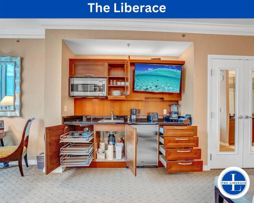 الشقق الفندقية لاس فيغاسفي  The Liberace المظهر الخارجي الصورة