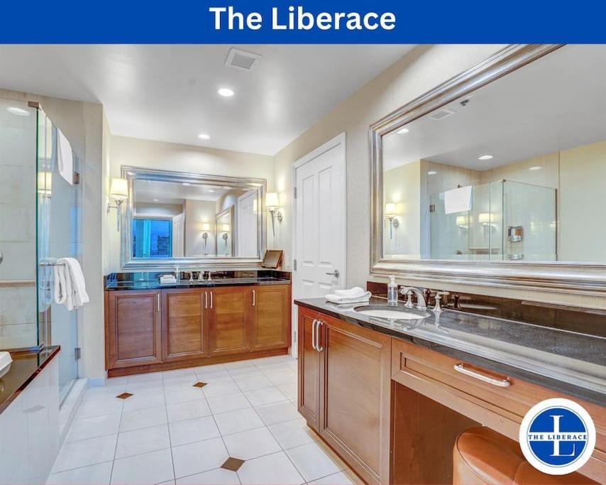 الشقق الفندقية لاس فيغاسفي  The Liberace المظهر الخارجي الصورة